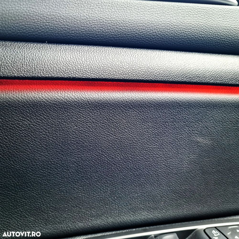 Renault Megane TCe 140 EDC GPF Techno - 21