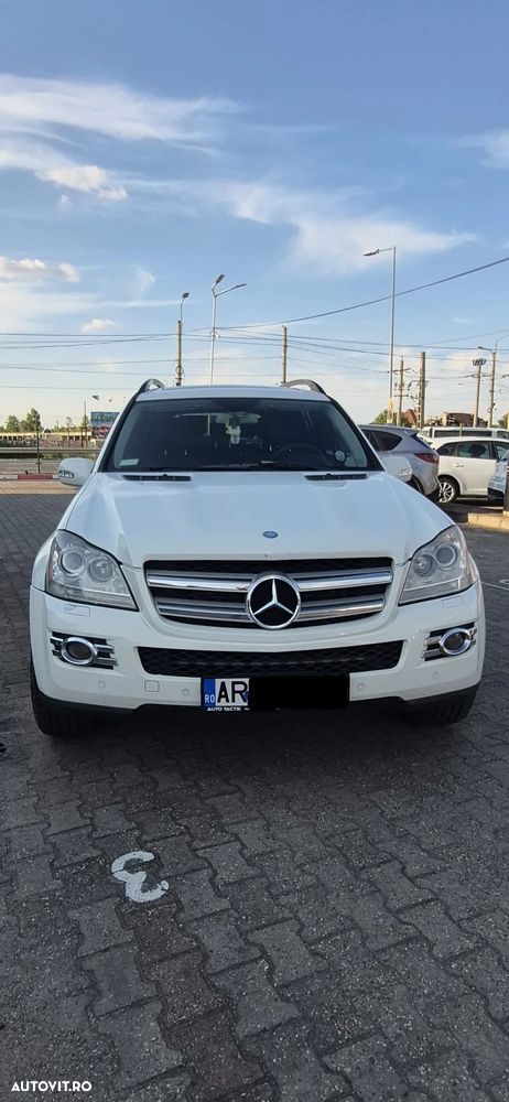 Mercedes-Benz GL - 17