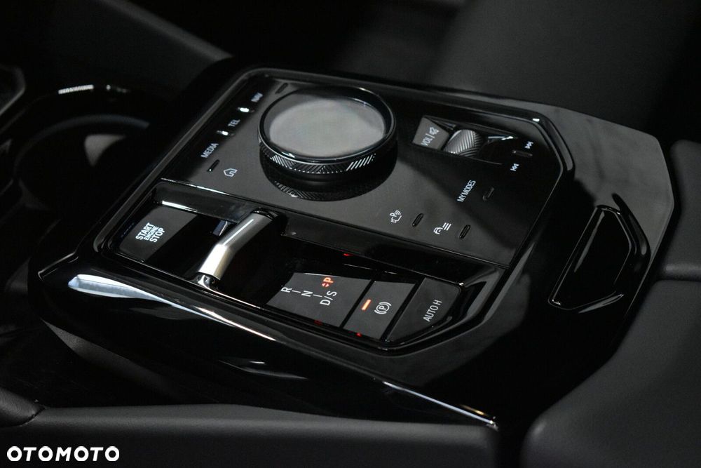 BMW Seria 5 - 21