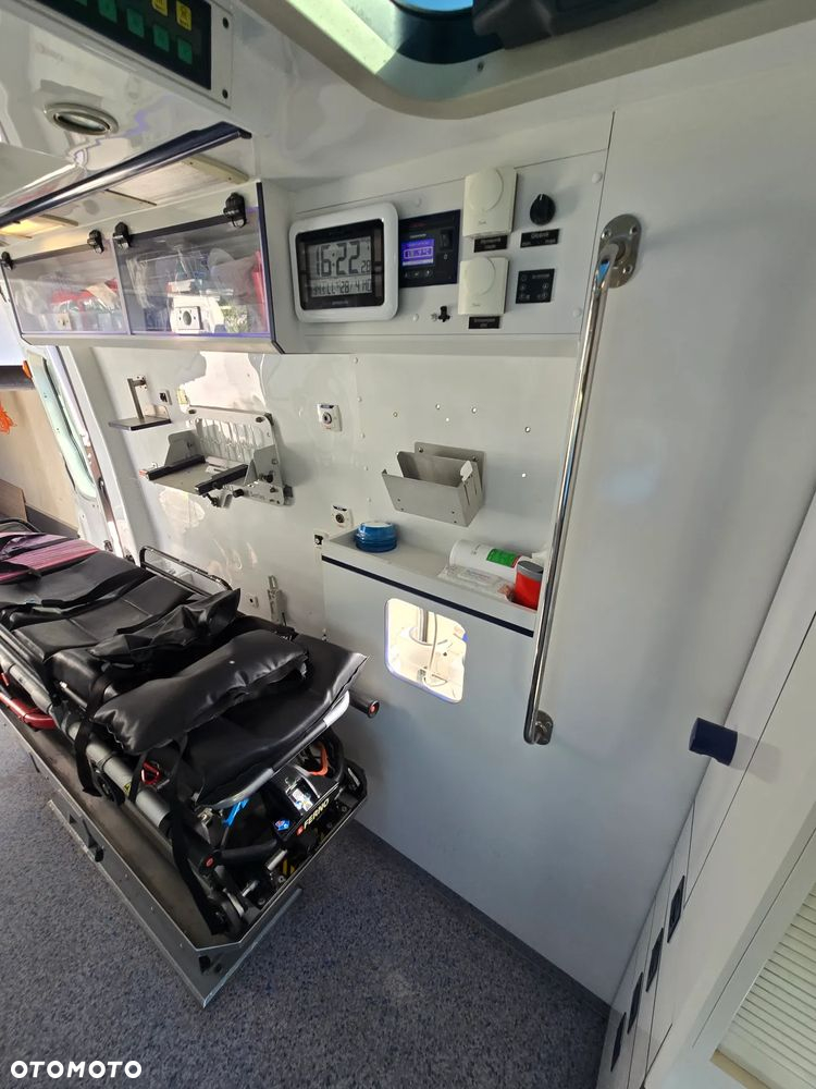 Volkswagen Crafter - 19