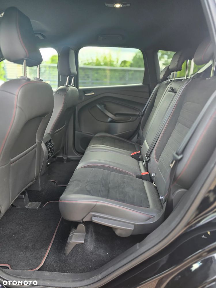 Ford Kuga 2.0 TDCi AWD ST-Line Black - 18
