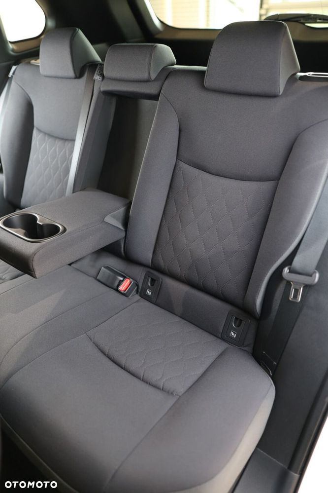 Toyota Corolla Cross - 15