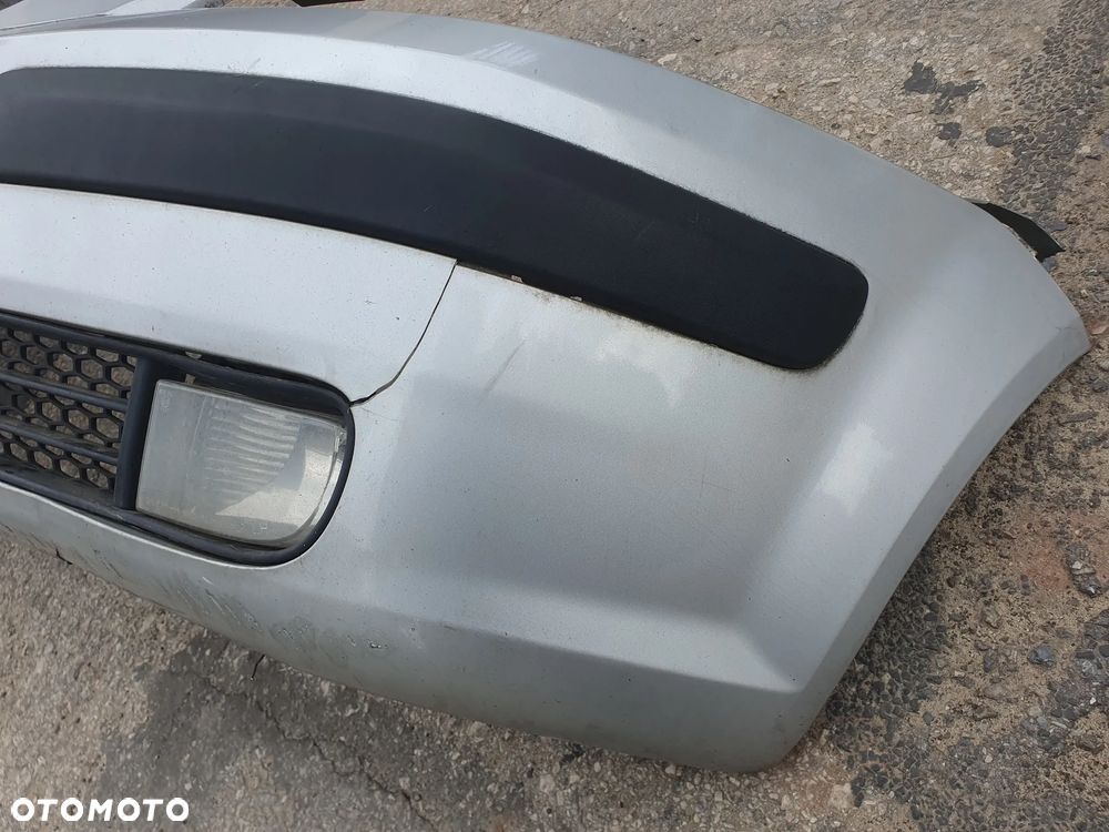 ZDERZAK PRZÓD HYUNDAI GETZ SREBRNY KOMPLETNY - 11