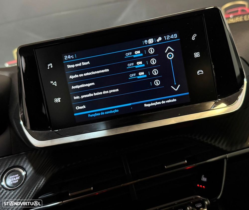 Peugeot 208 1.2 PureTech Allure - 19