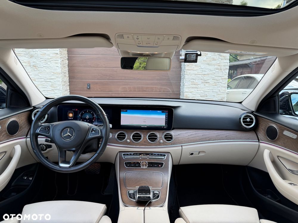 Mercedes-Benz Klasa E 200 d 9G-TRONIC - 13