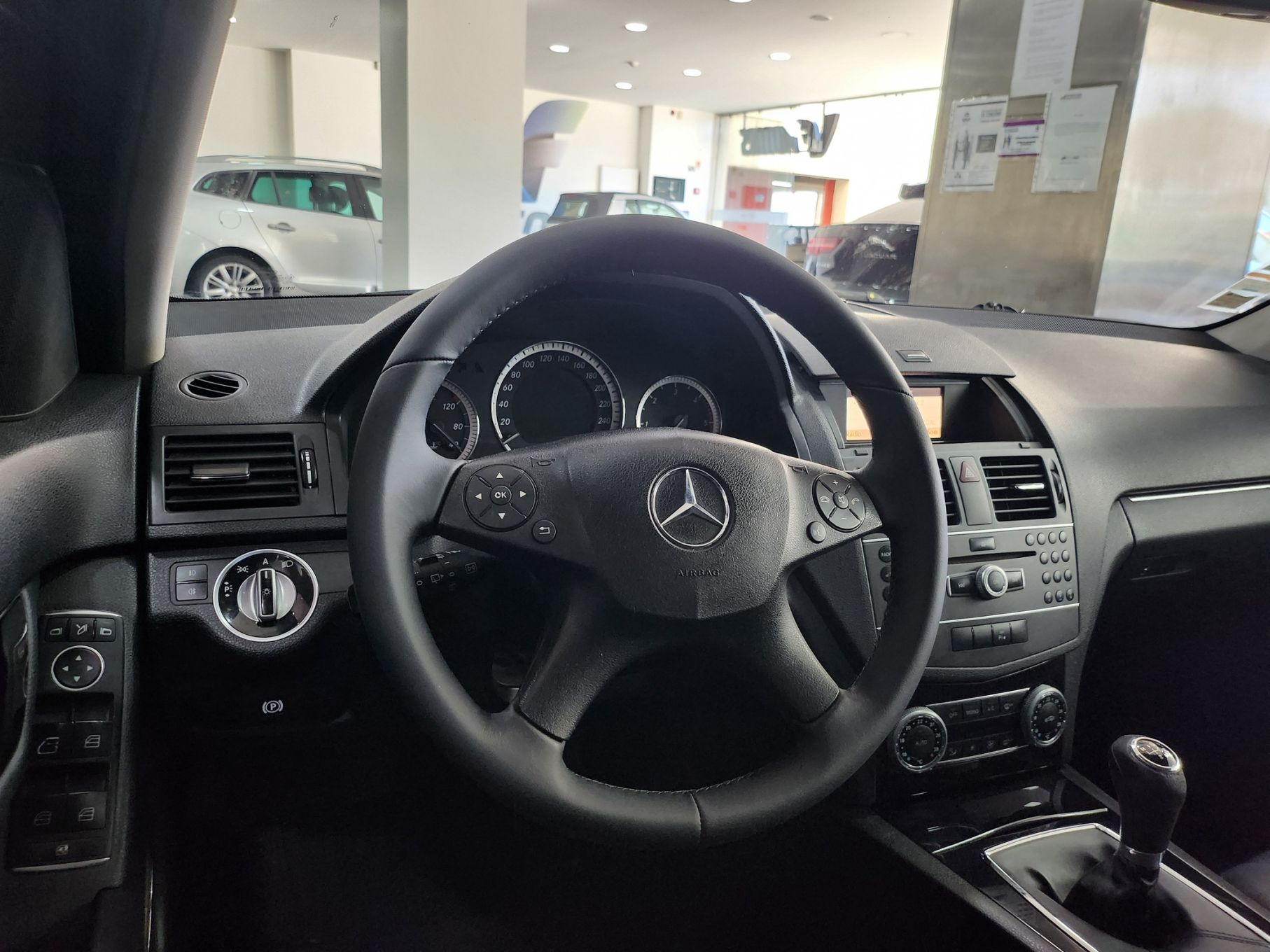 Mercedes-Benz C 200 CDi Avantgarde BlueEfficiency - 13