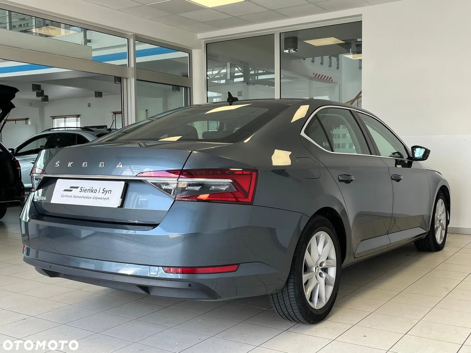 Skoda Superb 2.0 TDI SCR Ambition DSG - 7