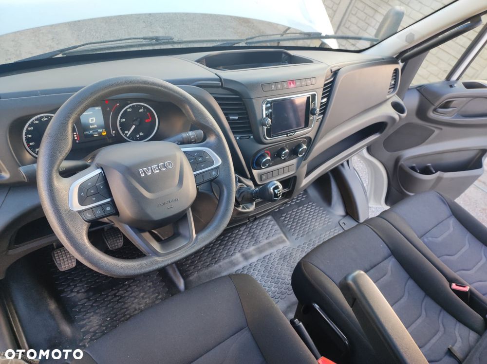 Iveco 35C180 - 10