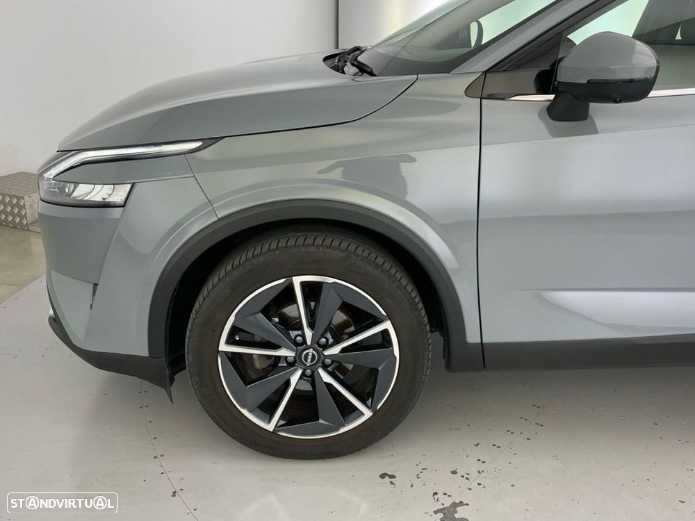 Nissan Qashqai 1.3 DIG-T N-Connecta - 18