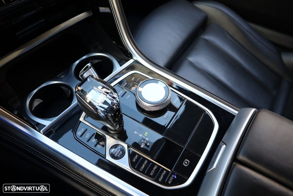 BMW 840 d xDrive Pack M - 38