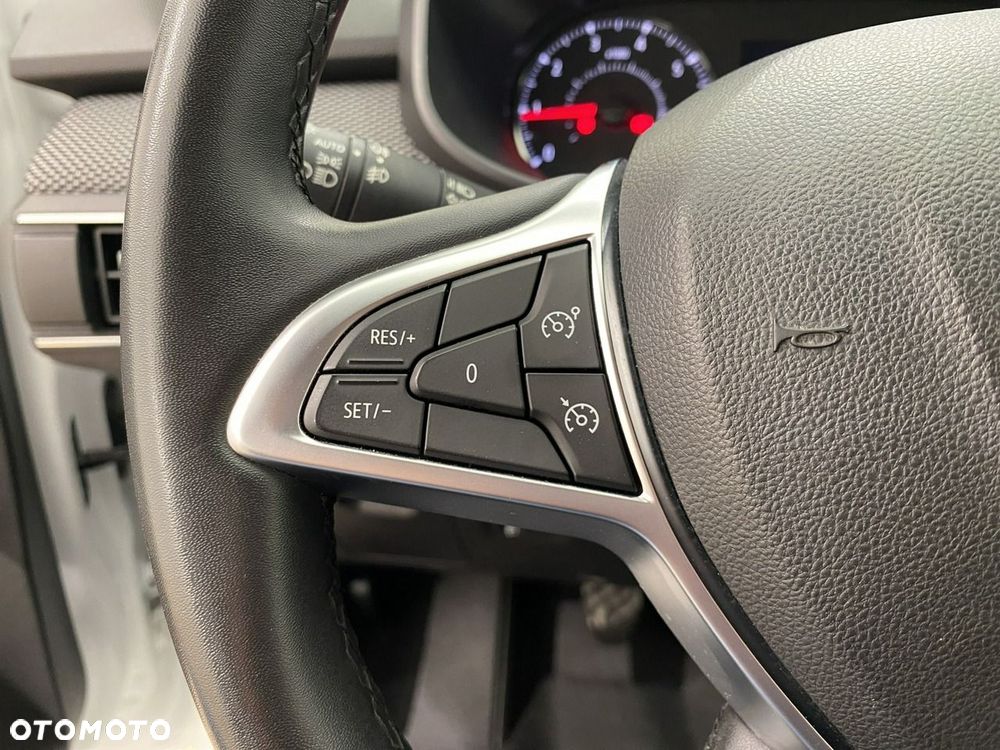 Dacia Sandero - 16