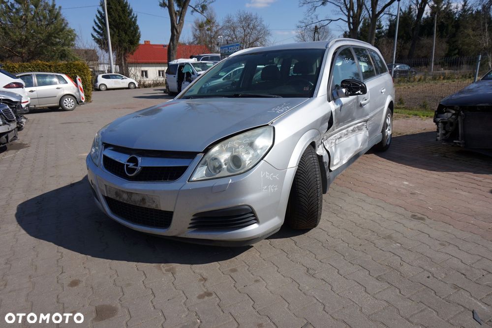 OPEL VECTRA C LIFT KOMBI 2008 Z157 1.9 CDTI Z19DTH 150KM F40 355 SREBRNY na części - 1
