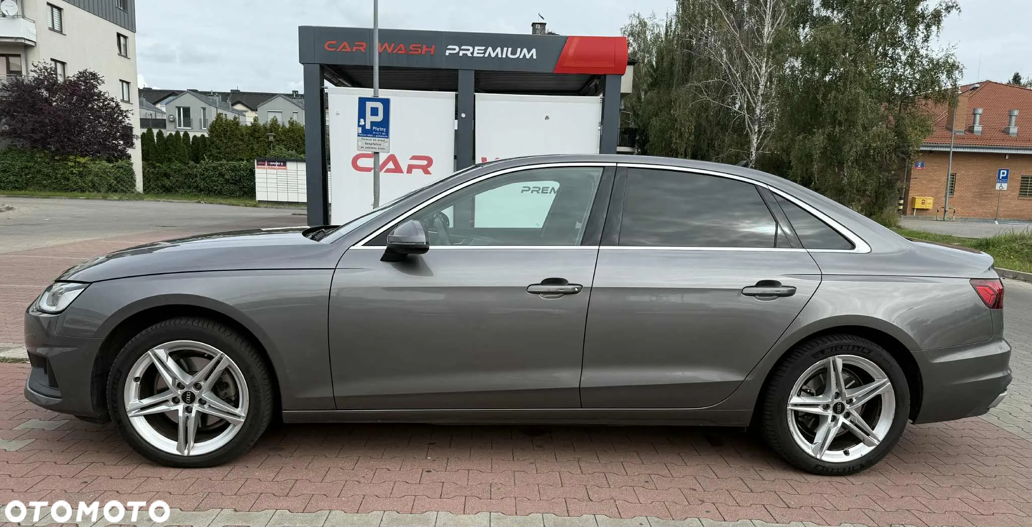 Audi A4 Limousine - 7