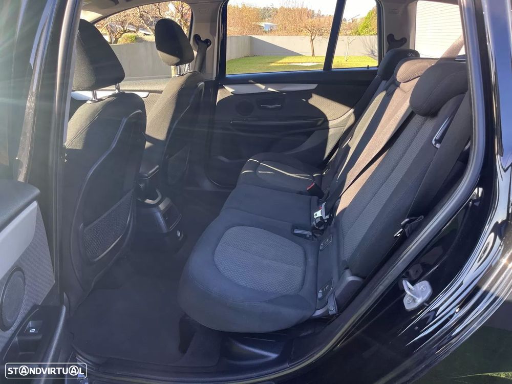 BMW 216 Gran Tourer d Line Sport - 39