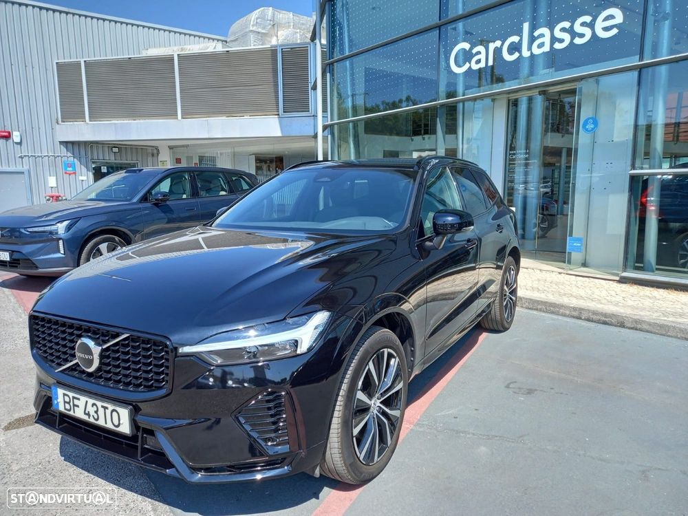 Volvo XC 60 2.0 B4 Plus Dark - 1