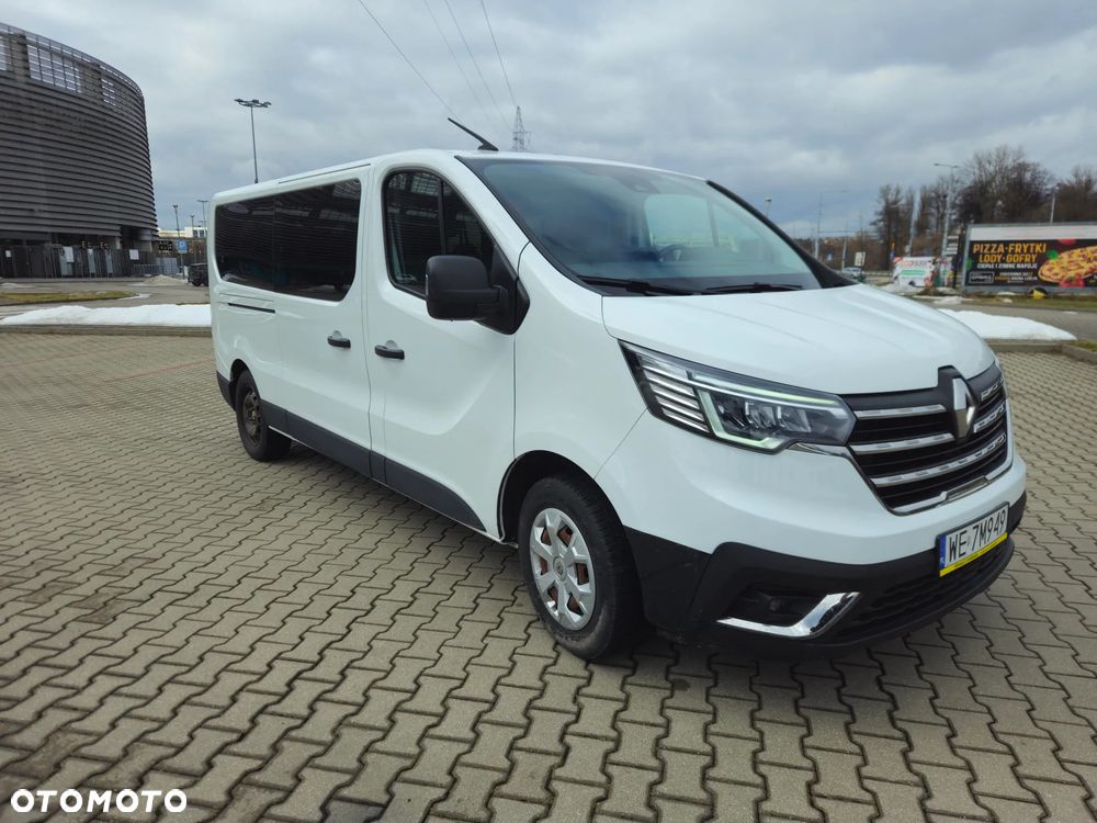 Renault Trafic 2.0 dCi EDC - 3