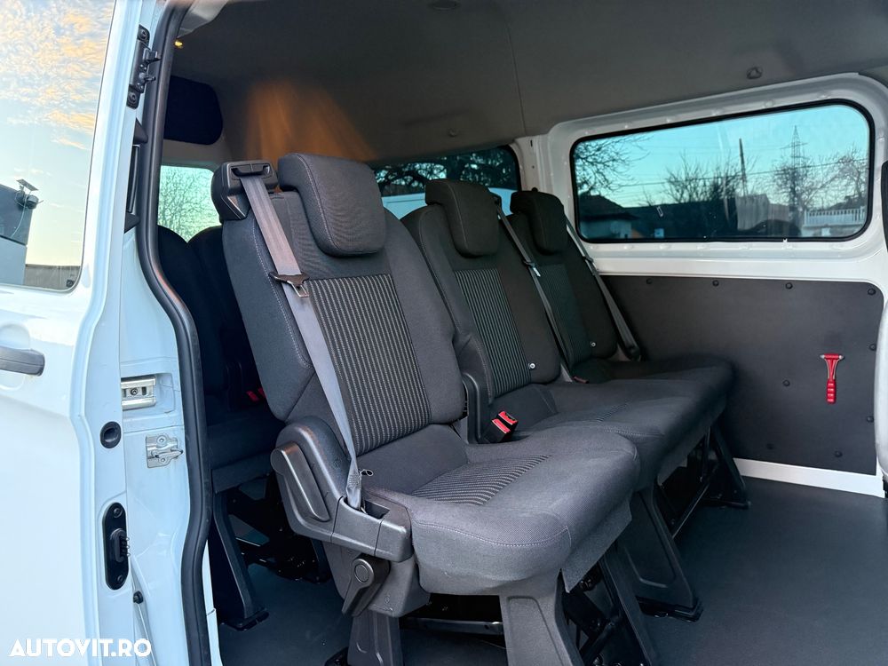 Ford Transit Custom 300 L2H2 VA Trend - 11