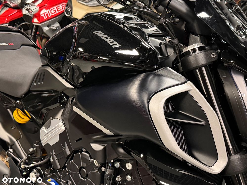 Ducati Diavel - 17