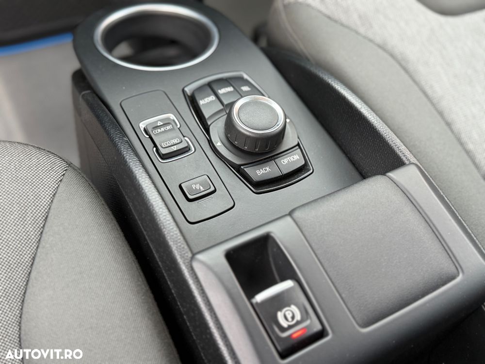 BMW i3 (60 Ah) - 8