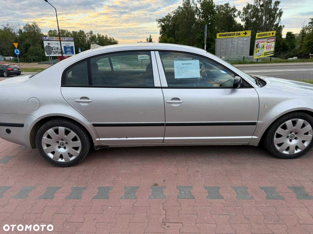 Skoda Superb - 2