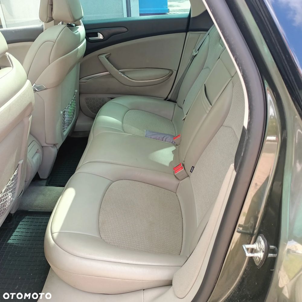 Citroën C5 2.0 HDi Exclusive - 6