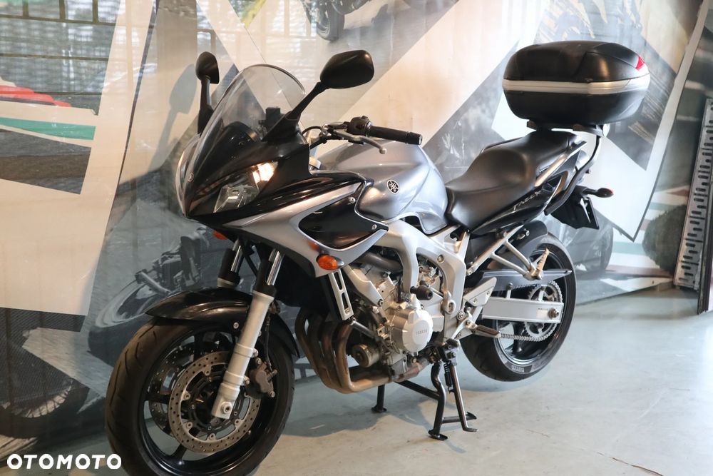 Yamaha FZ6 - 14
