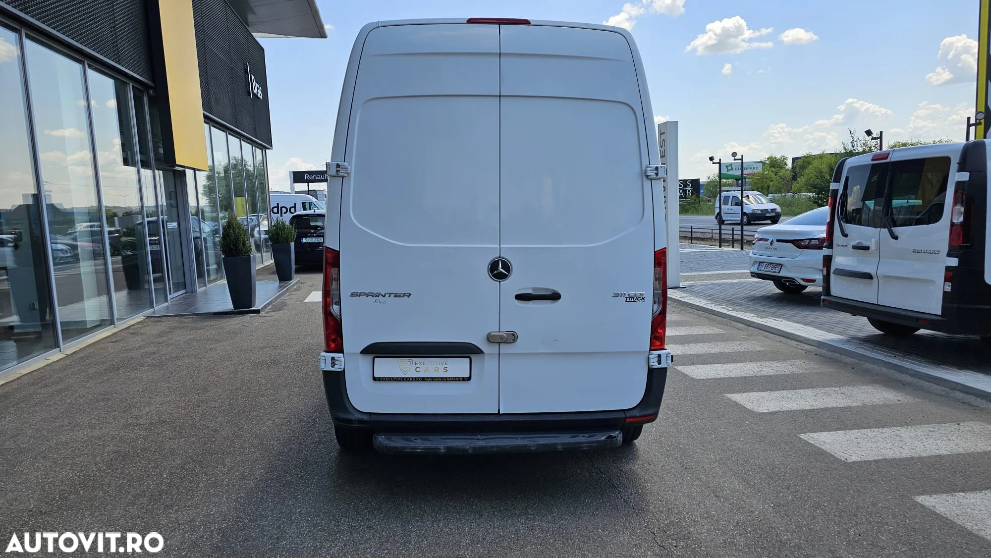 Mercedes-Benz SPRINTER - 8