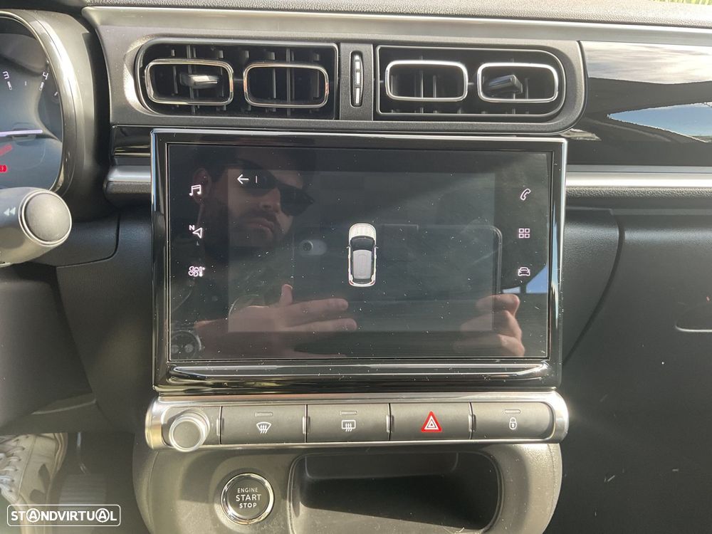 Citroën C3 1.2 PureTech Shine - 24