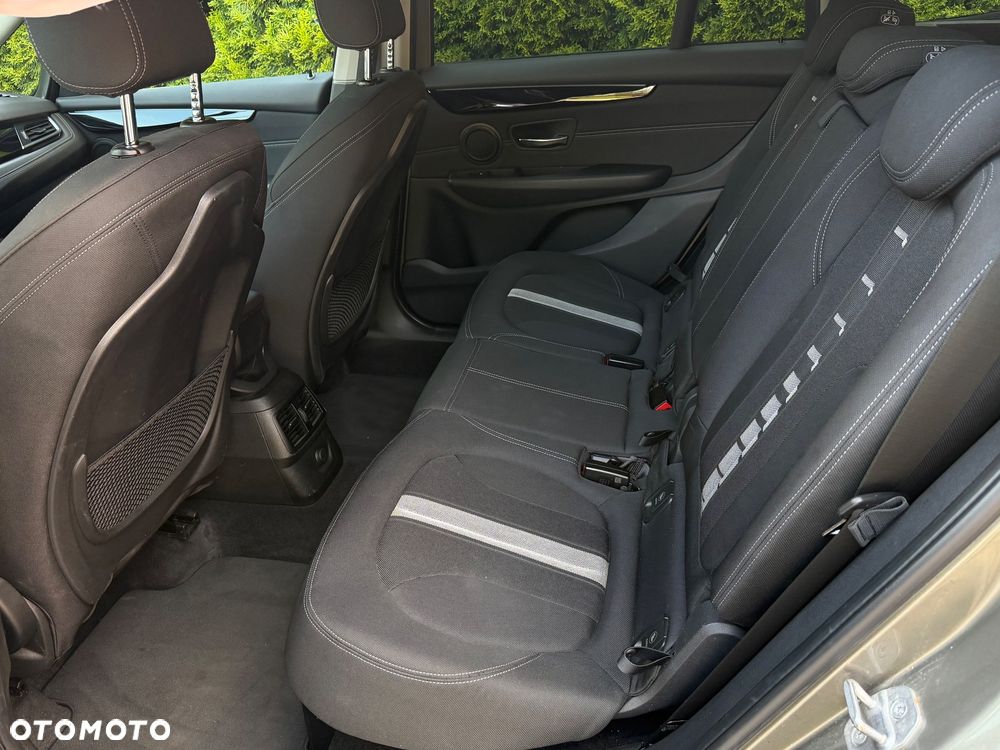 BMW Seria 2 220d GT Sport Line - 8