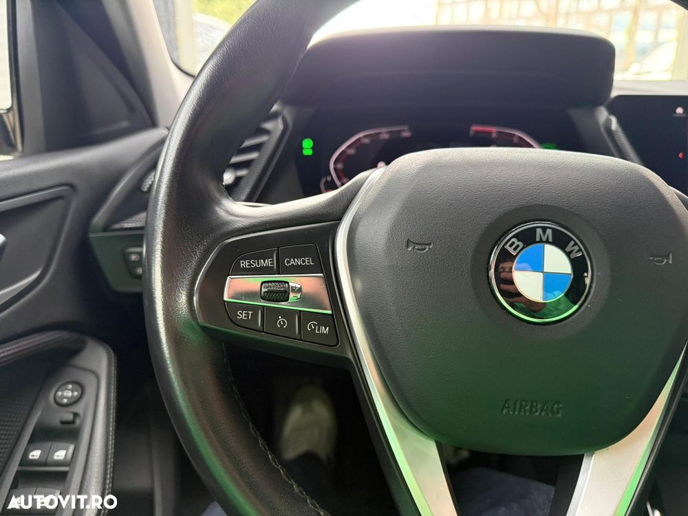 BMW Seria 1 118i Aut. Luxury Line - 22