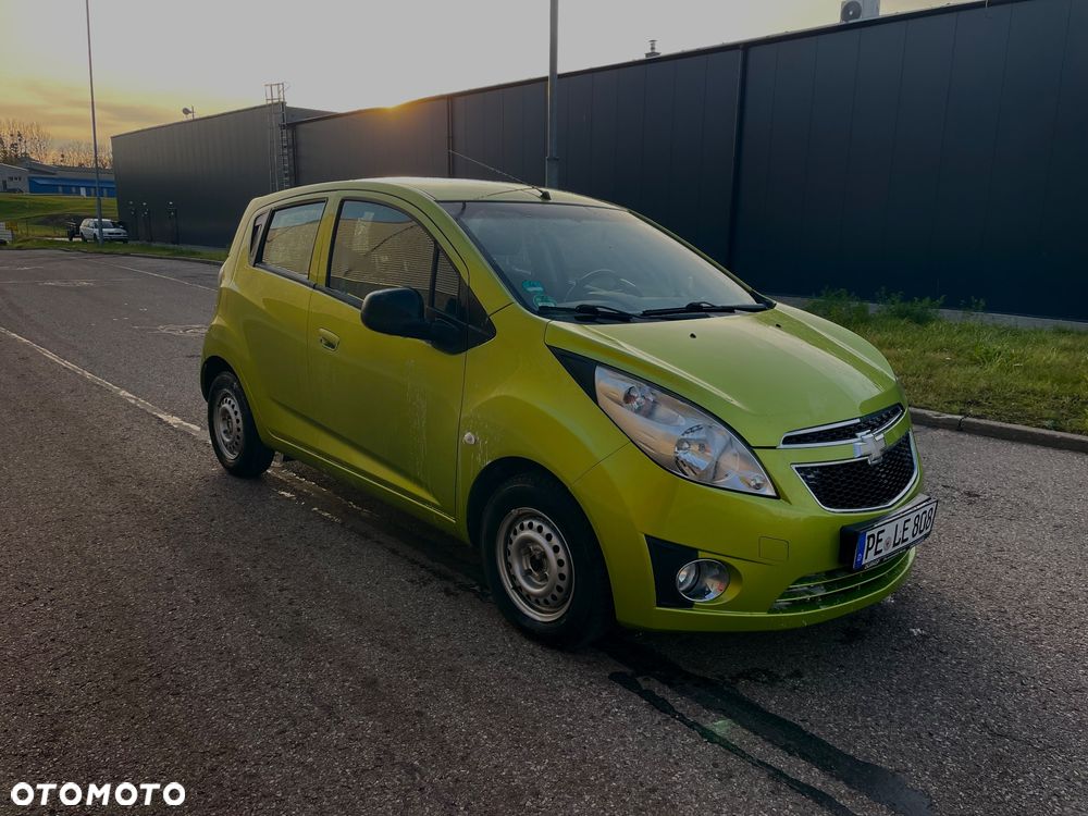 Chevrolet Spark 1.0 LS+ Design - 8
