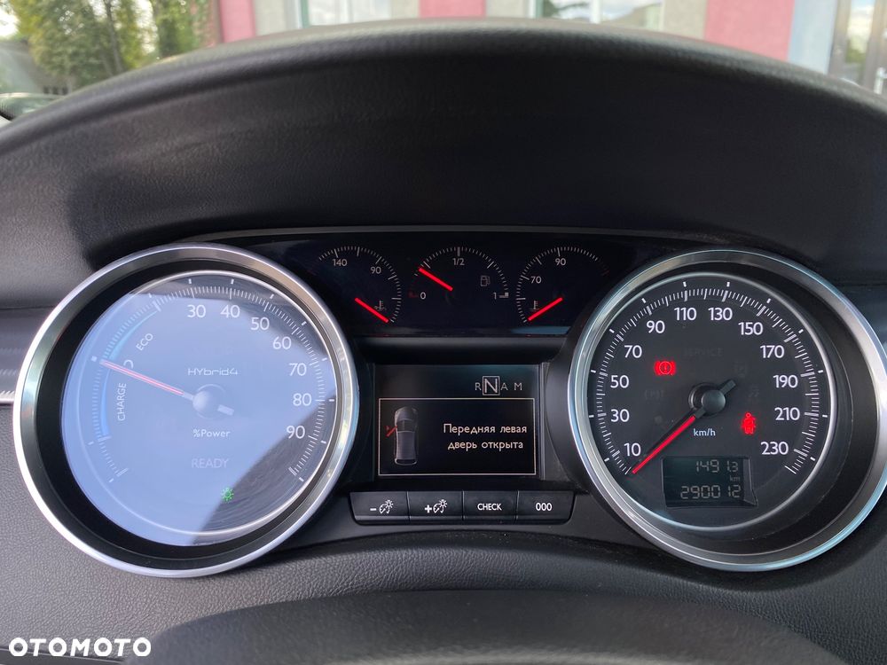Peugeot 508 RXH 2.0 HDi HYbrid4 - 32