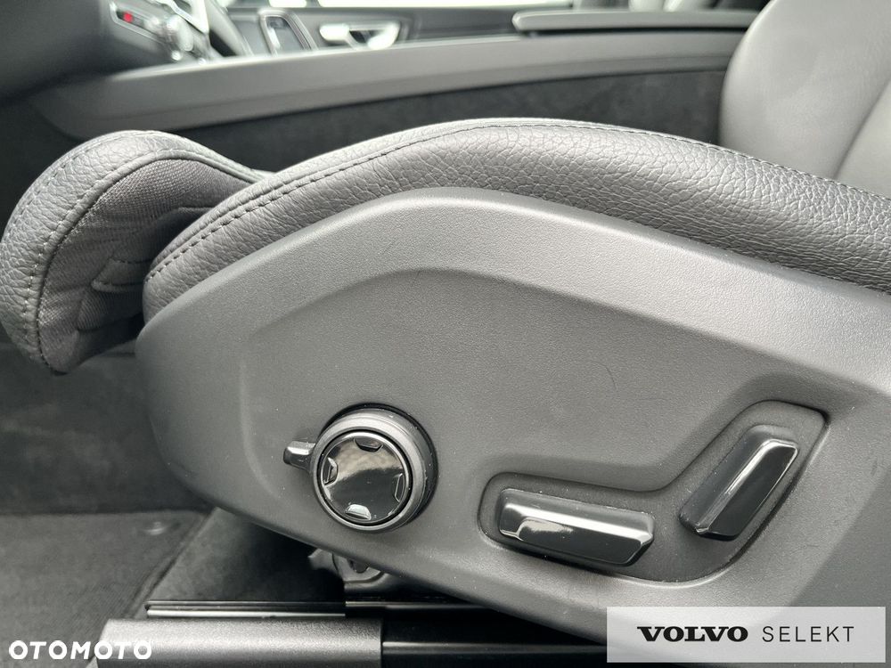 Volvo XC 60 - 13