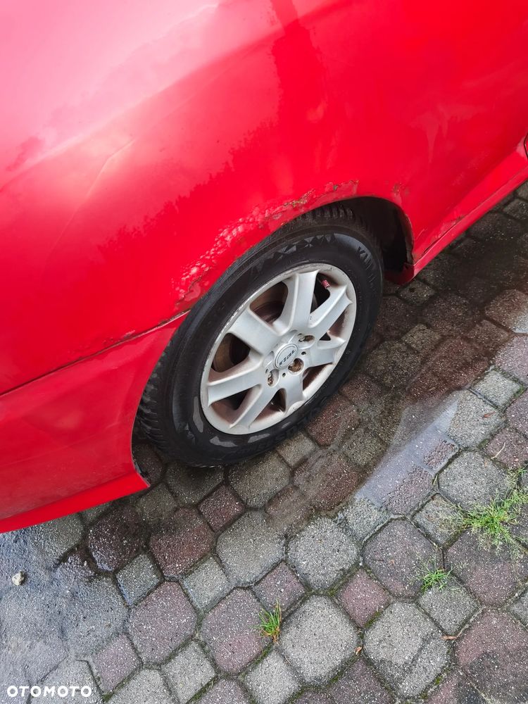 Hyundai Coupe 2.0 - 5