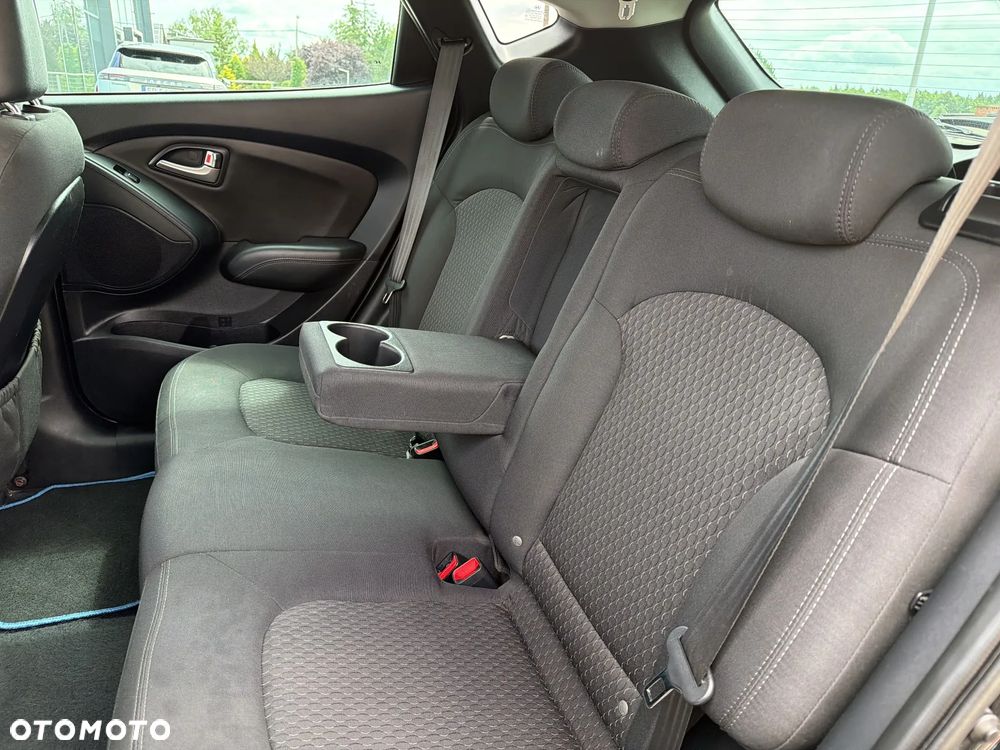 Hyundai ix35 1.7 CRDi Comfort 2WD - 17