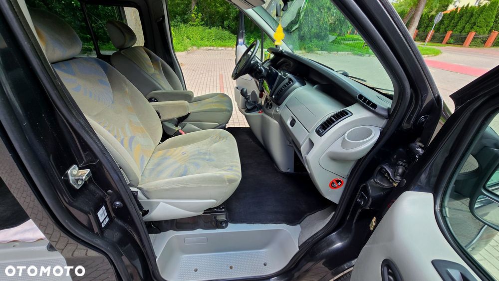 Renault Trafic - 8