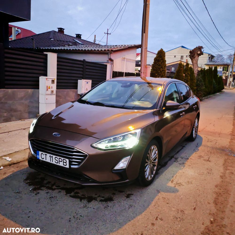 Ford Focus 1.0 EcoBoost Titanium - 2