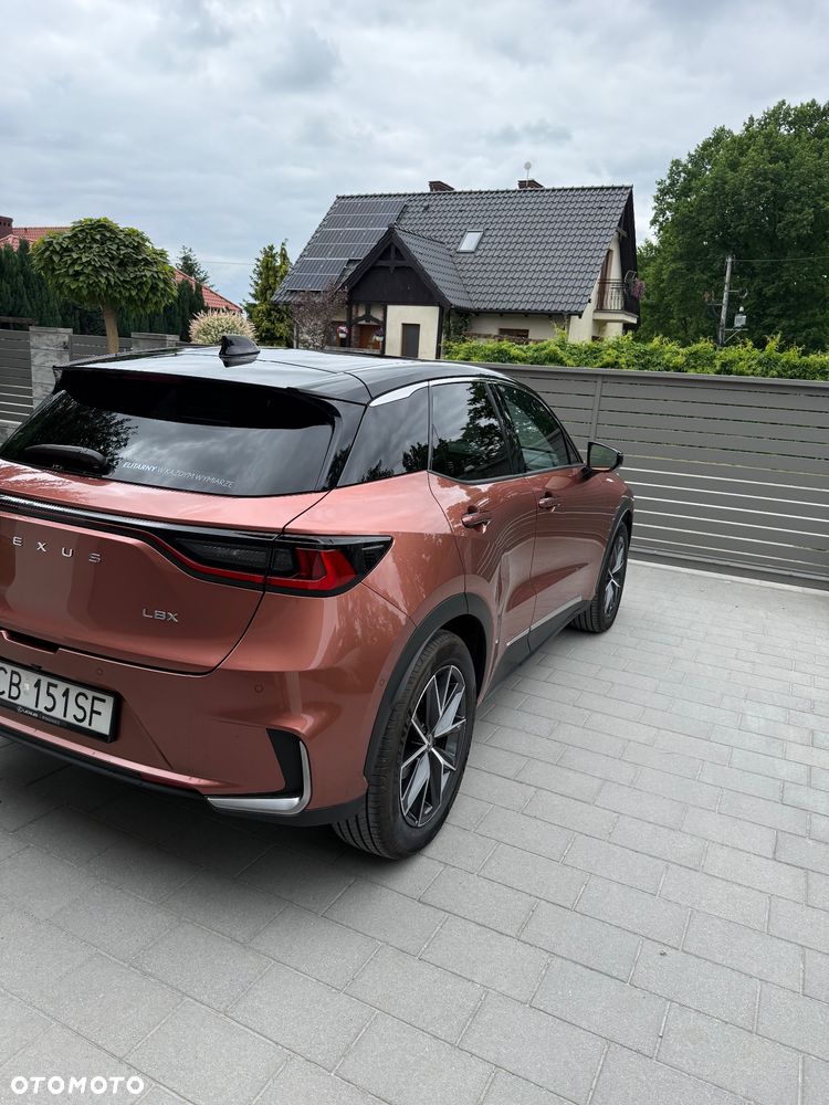 Lexus LBX 1.5 Hybrid Cool - 6