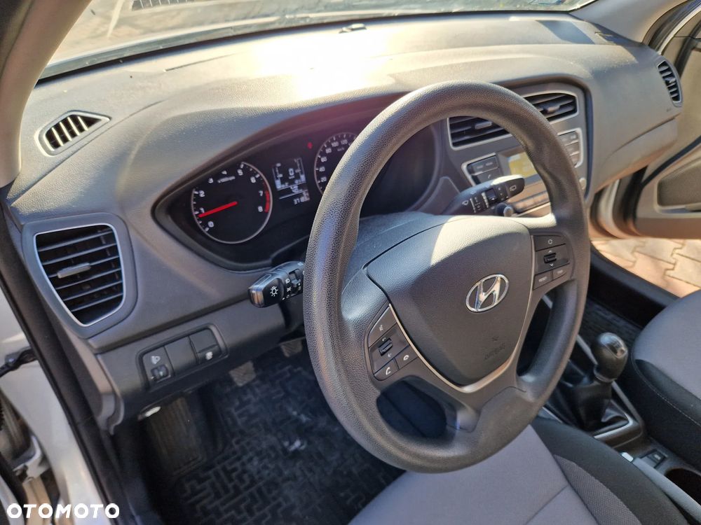 Hyundai i20 1.2 Comfort - 18