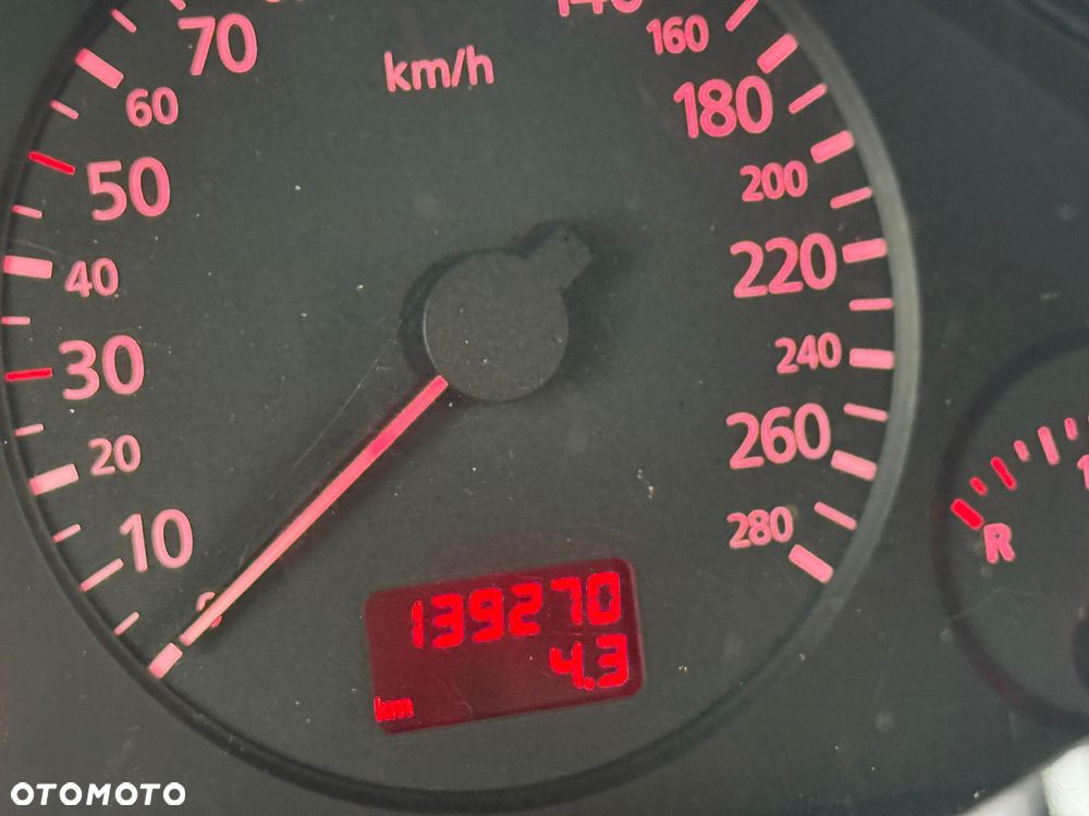 Audi A8 4.2 Quattro Tiptronic - 27