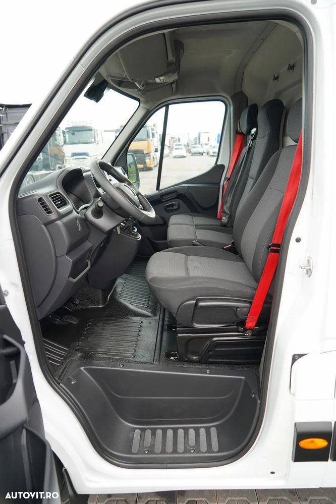 Renault MASTER / BLAZER / PANEL / 2023 - 23