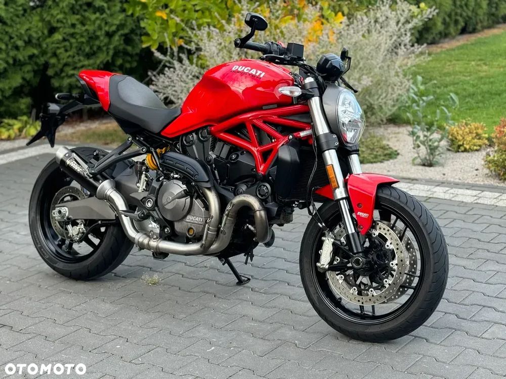 Ducati Monster - 26