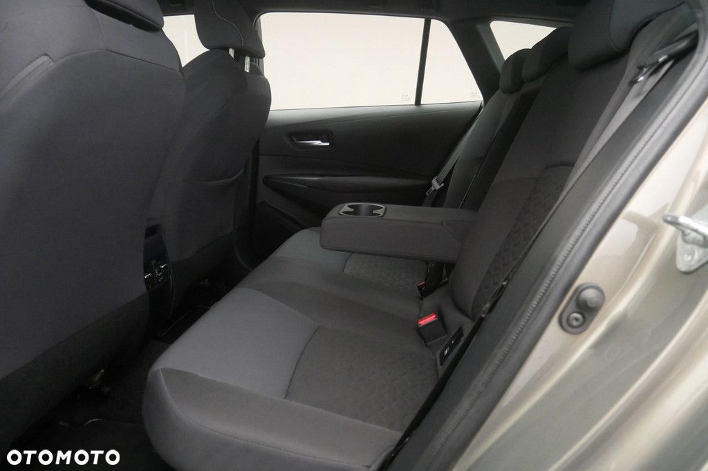 Toyota Corolla - 15