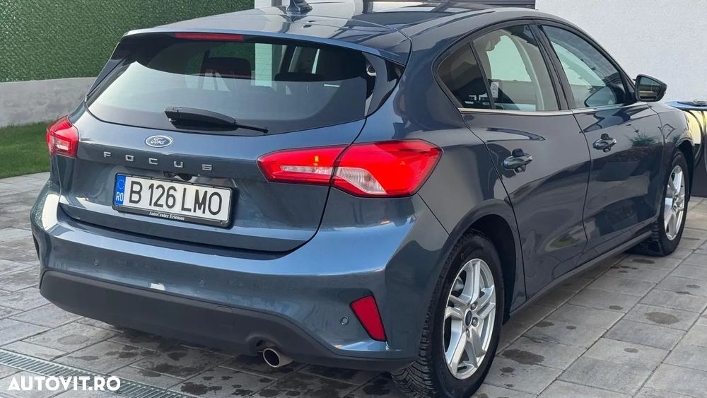 Ford Focus 1.0 EcoBoost Titanium - 5
