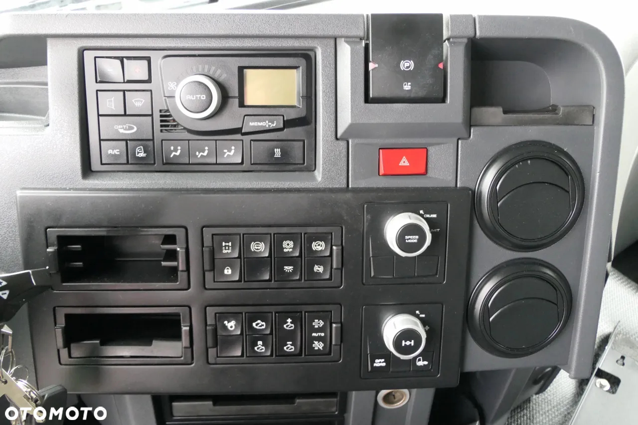 Renault K 480 / 8x6 / WYWROTKA TYLNOZSYPOWA 25 m3 / EURO 6 - 29