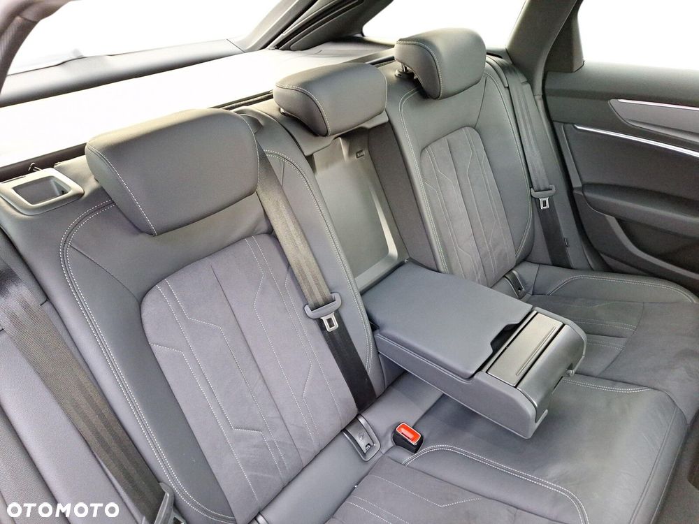 Audi A6 Avant - 13