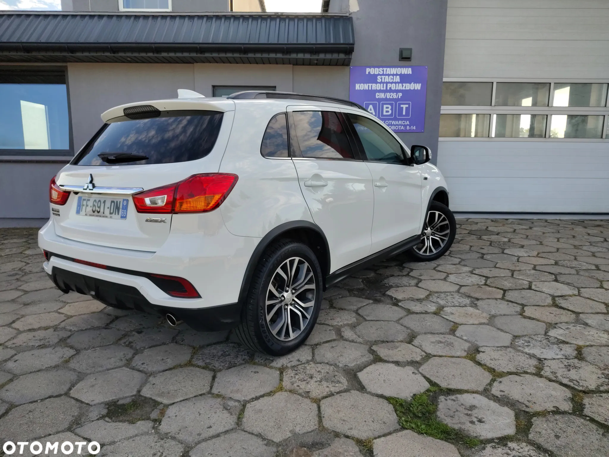 Mitsubishi ASX 1.6 2WD Comfort Edition - 8