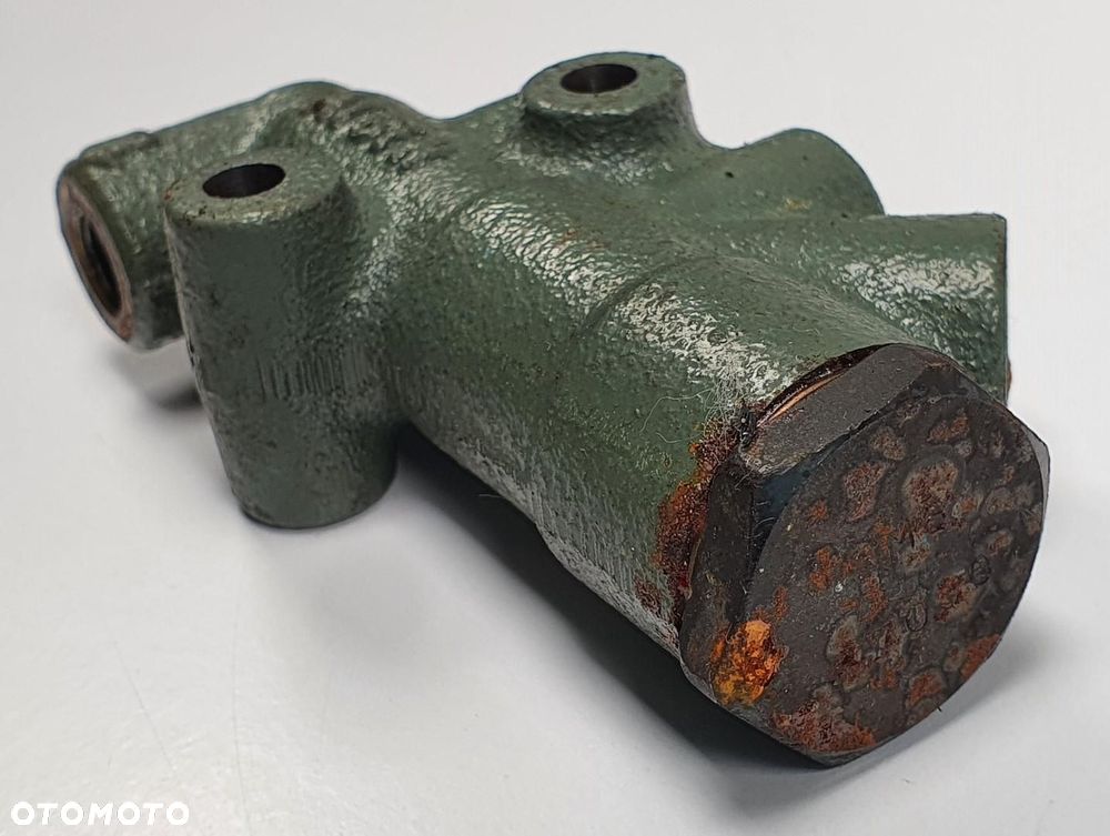 KOREKTOR SIŁY HAMOWANIA TOYOTA MR2 II SW20 2.0 16V - 3