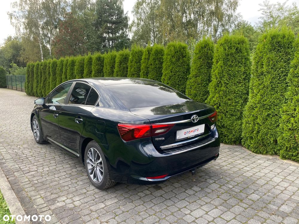 Toyota Avensis 2.0 Prestige MS - 15
