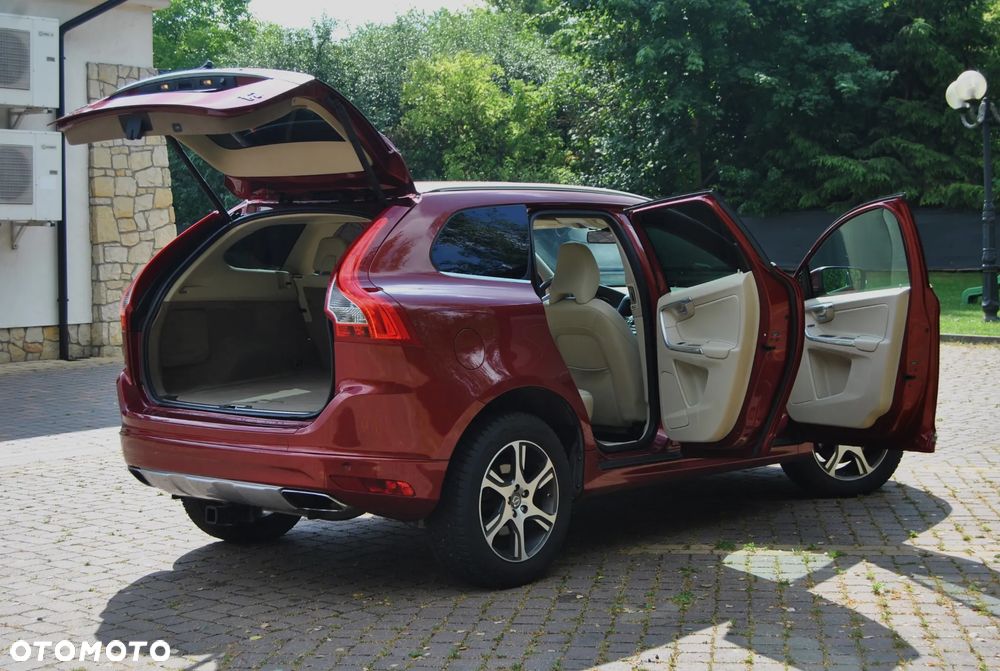 Volvo XC 60 T6 AWD Summum - 22